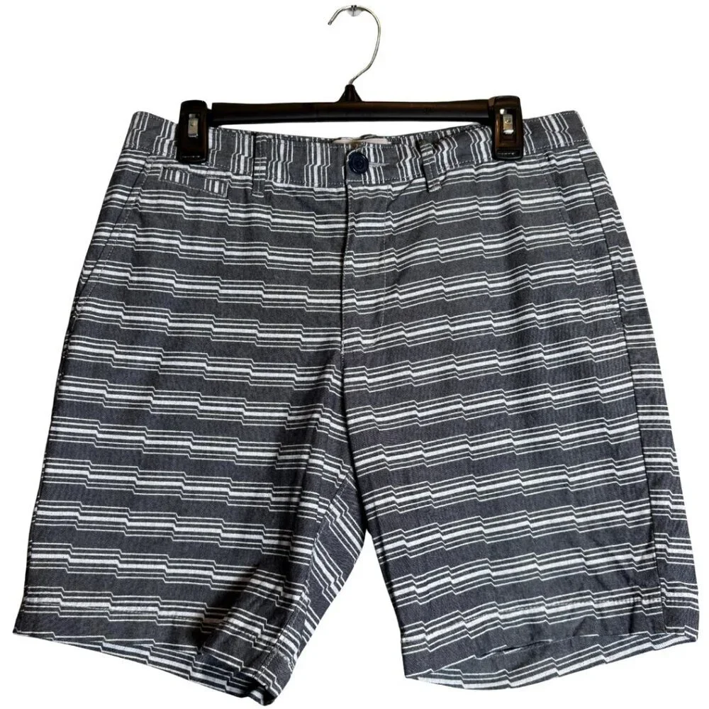 Original Penguin Striped Chino Shorts Men's 31 Gray Preppy Golf Outdoor 7.5
